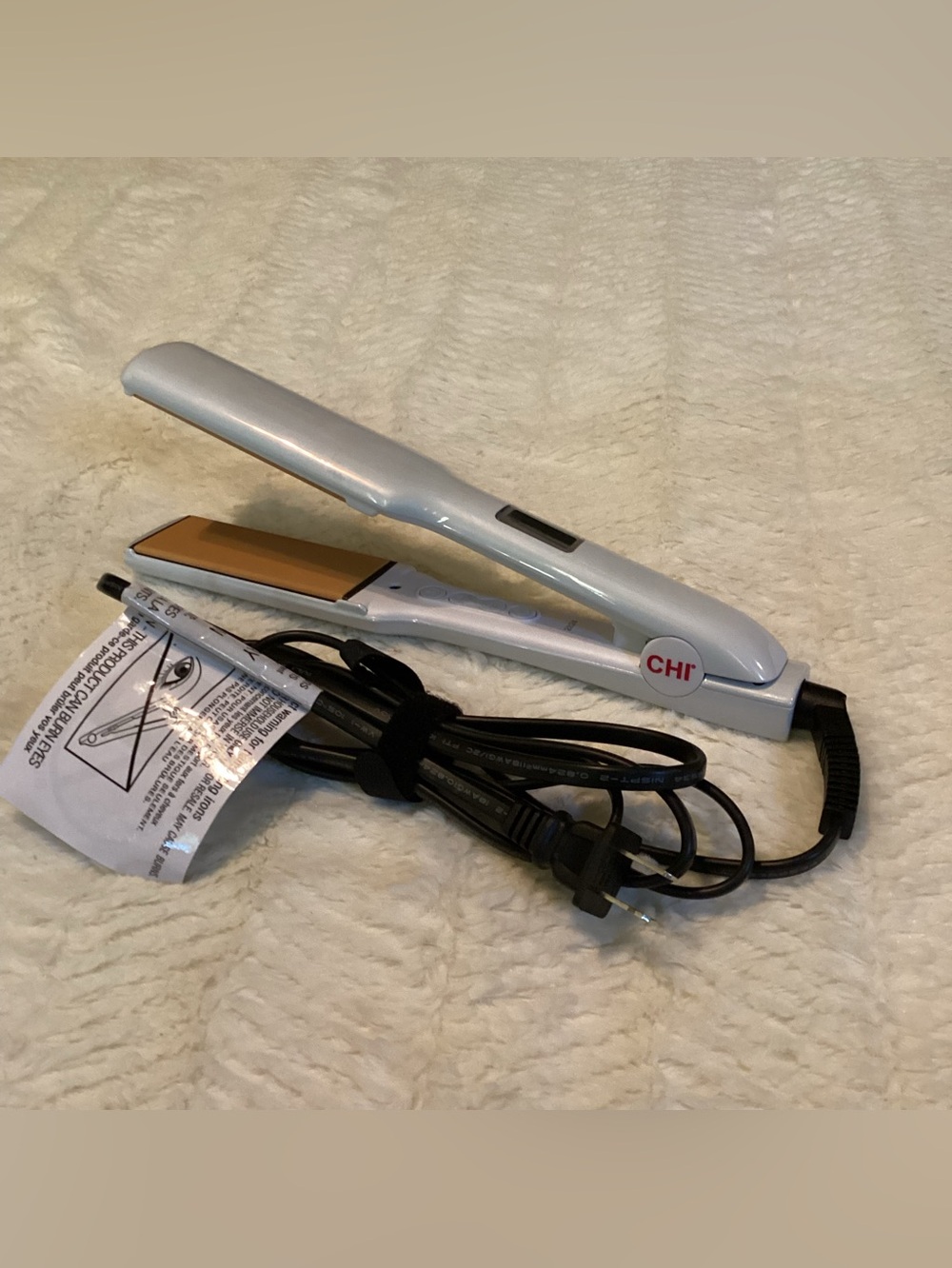 Women’s CHI Hair Straightener Model CA1234 Ceramic Hair  Flat Straightener